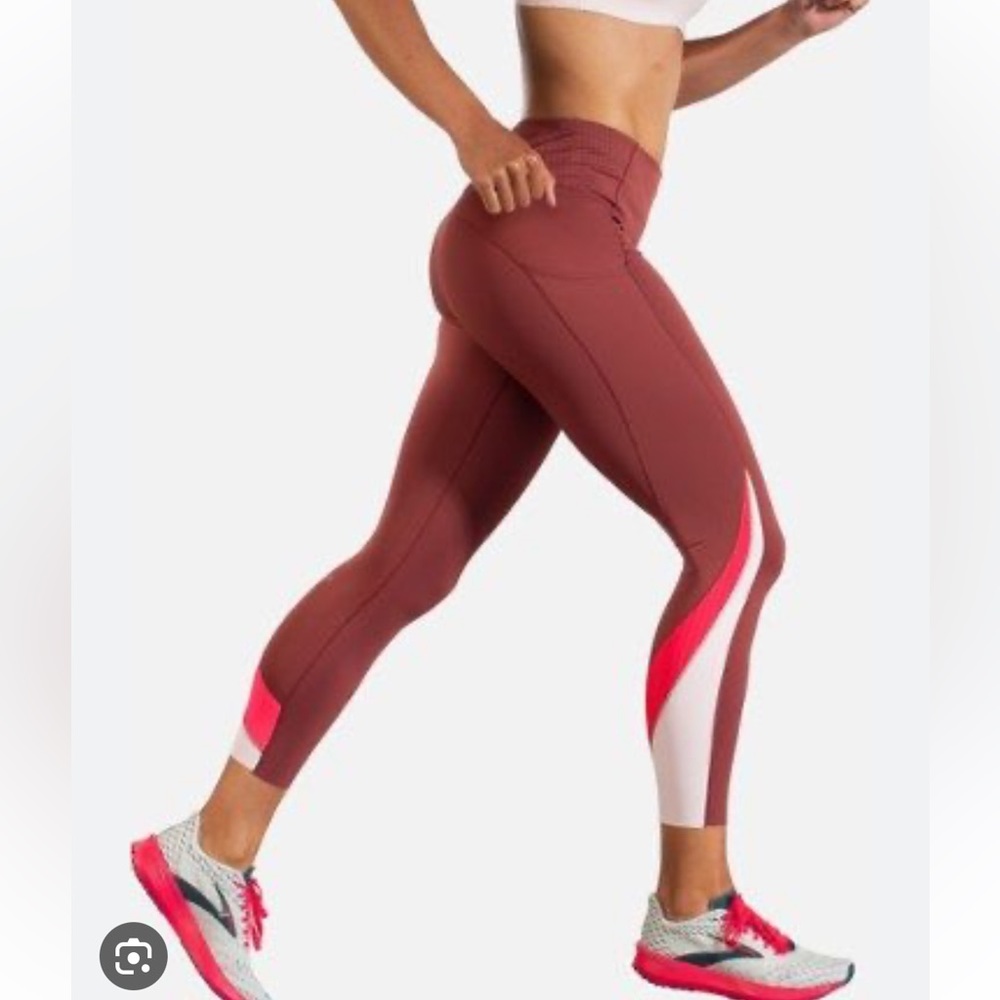 Brooks Method 7/8 Legging